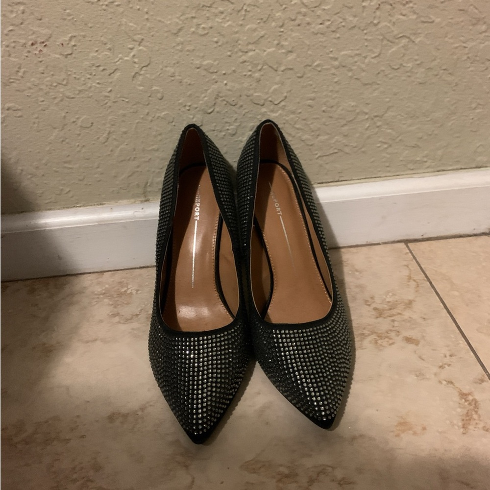 Black, diamond heeled shoes